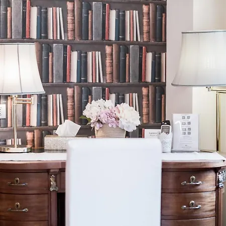 招待所 雷莱斯唐娜鲁斯西亚旅馆