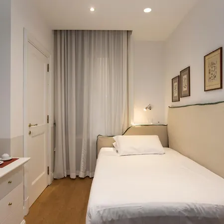Relais Donna Lucrezia 2* Rome