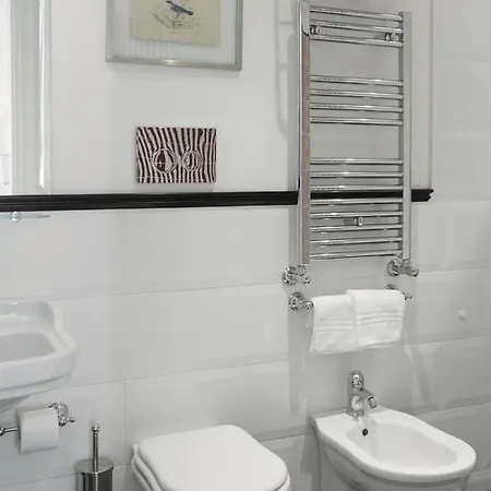 Gasthof Relais Donna Lucrezia 4*